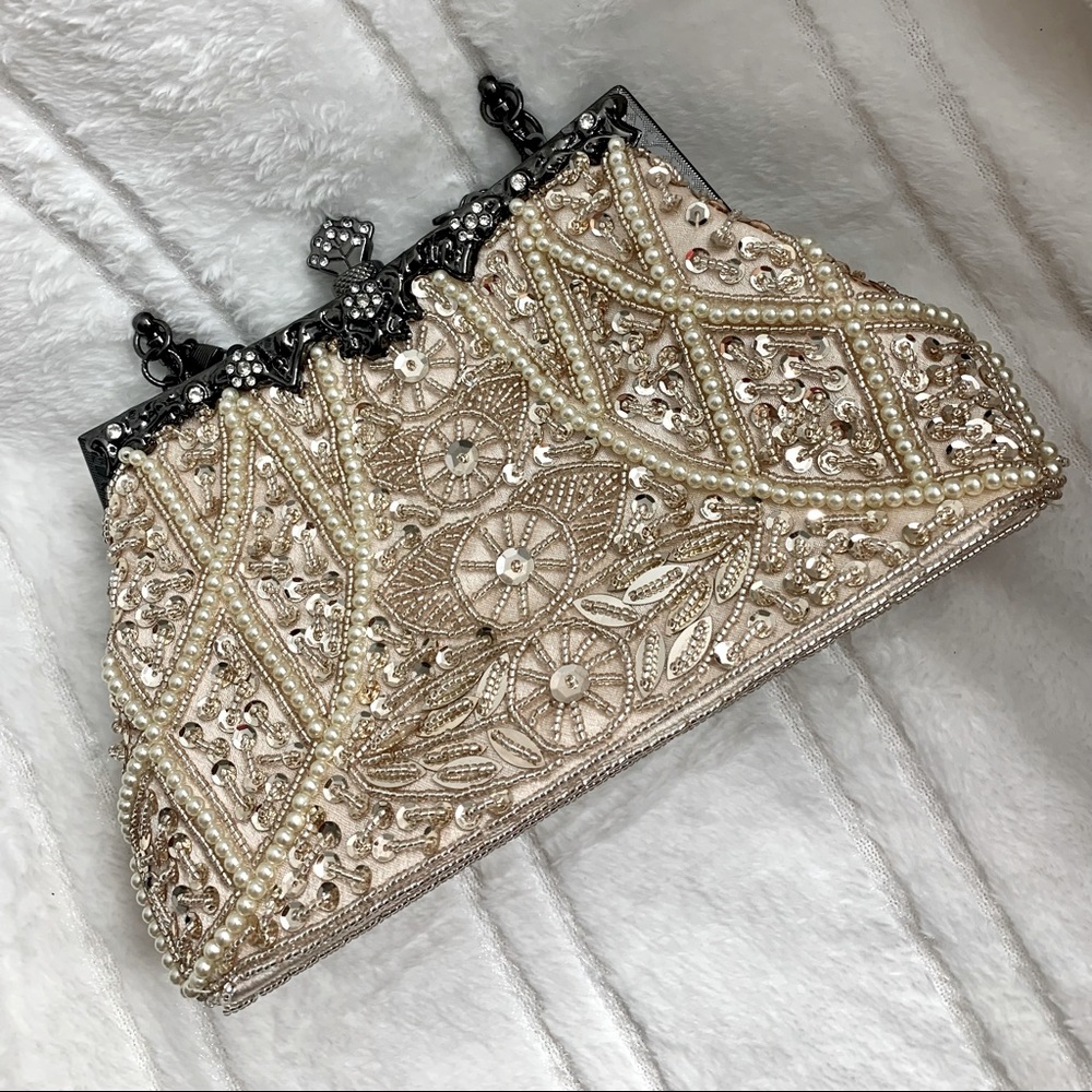 Vintage small handbag